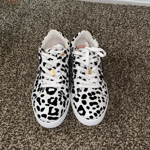 TOPSHOP Sneakers - Picture 1 of 4